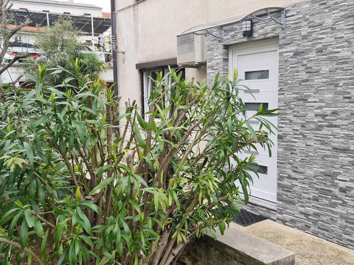 Apartman Nika Crikvenica Exterior photo