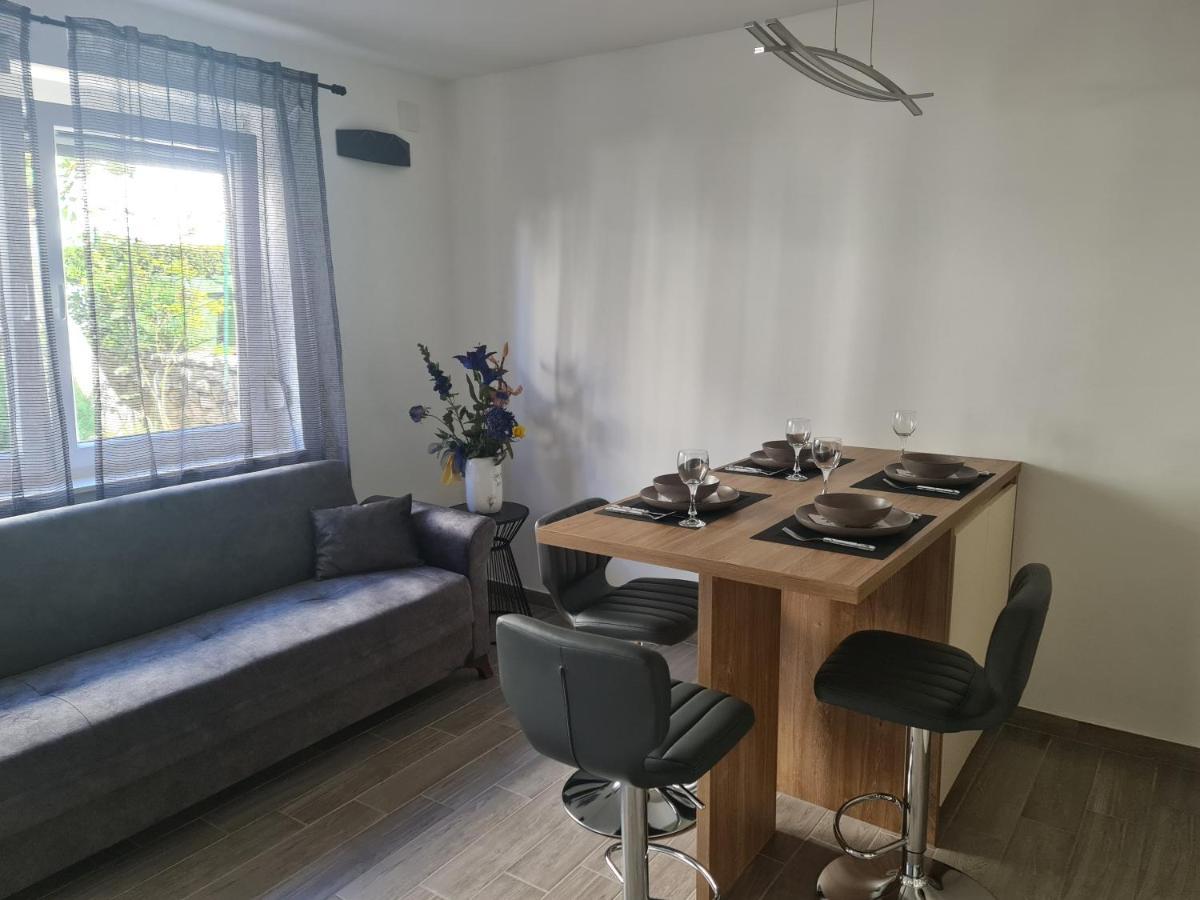 Apartman Nika Crikvenica Exterior photo